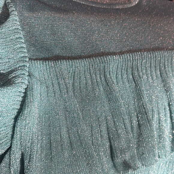 Zara Green Ruffle Top - Picture 5 of 5